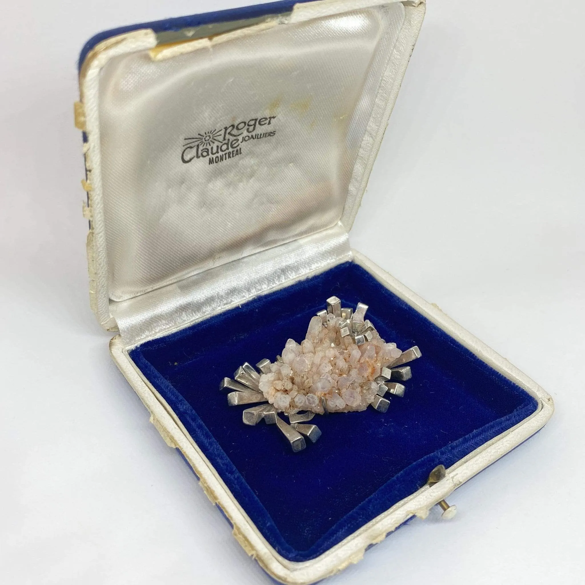 18KW Roger Claude Montreal Designer Natural Quartz & 18K White Gold Pillar Brooch