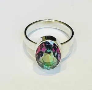 Alaskan Quartz Ring, Oval (PG83)