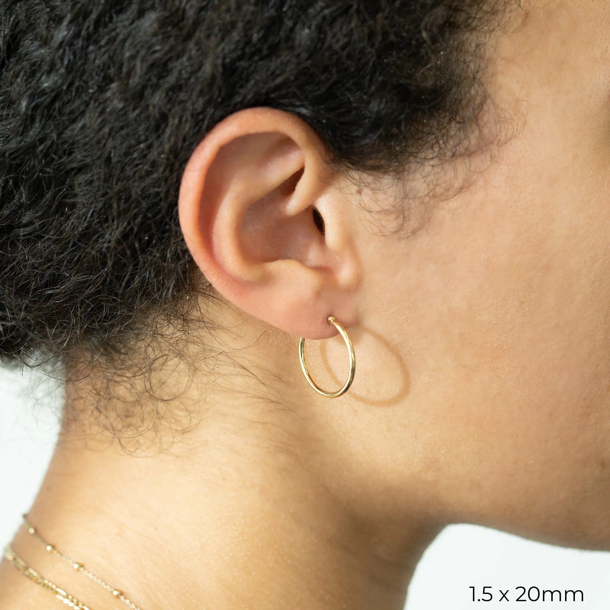 The Classic Gold Hoops in 1.5mm