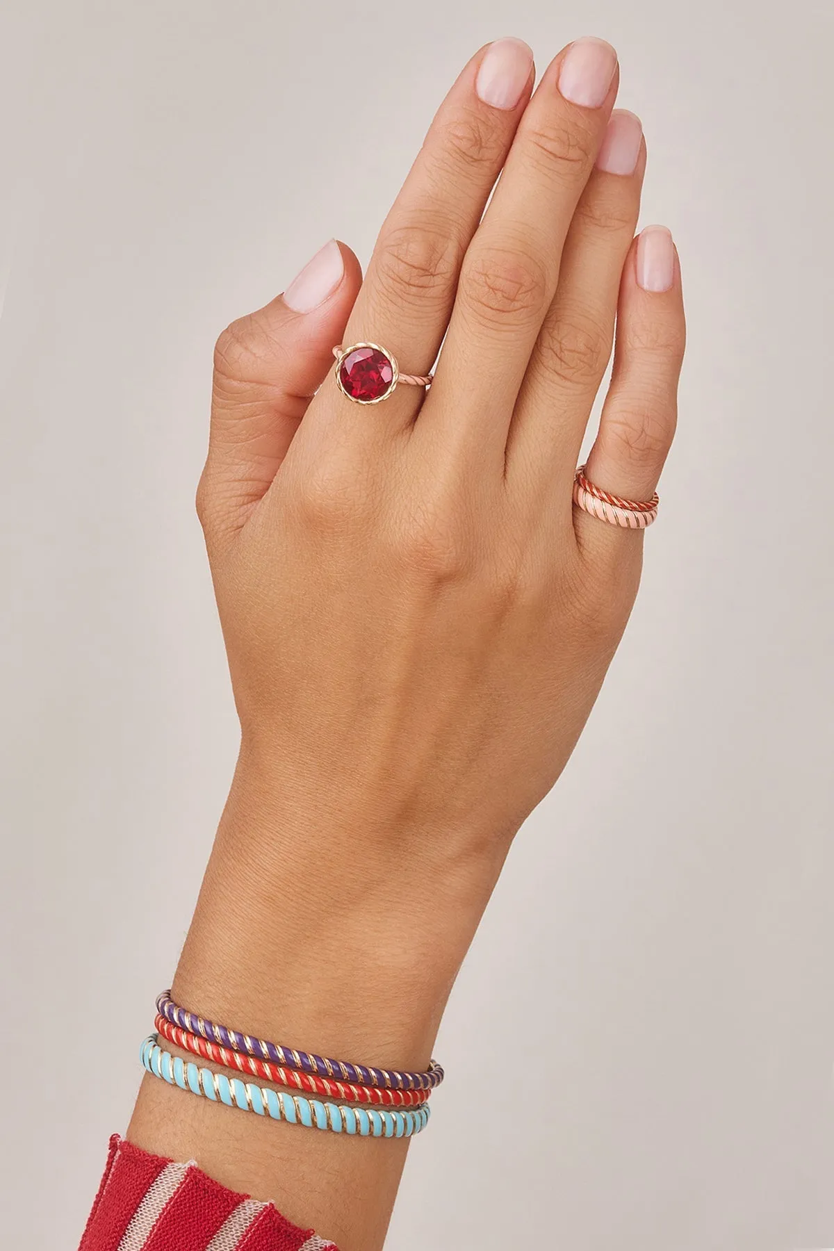 Thin Streamer Ring - In Stock